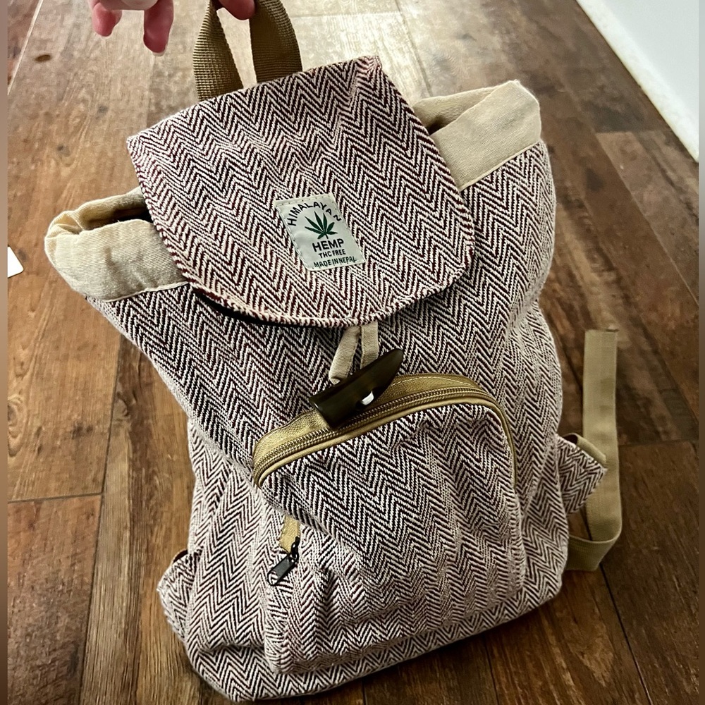 💜New💜 Chevron Hemp Backpack